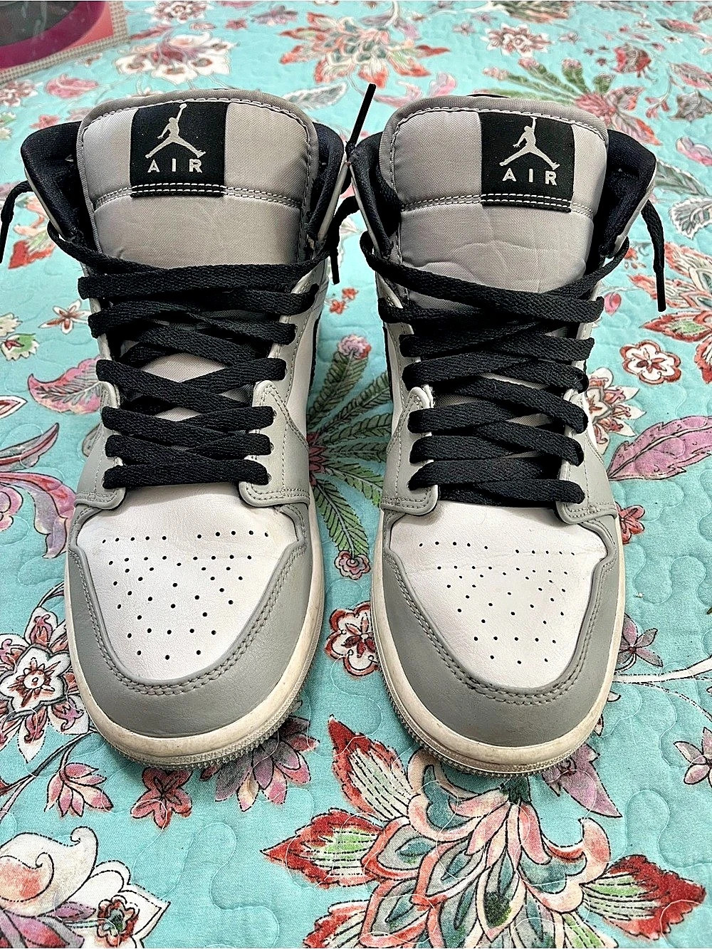 Nike Air Jordan 1 Mid Light Smoke Grey Sneakers Gray & Black US 8.5